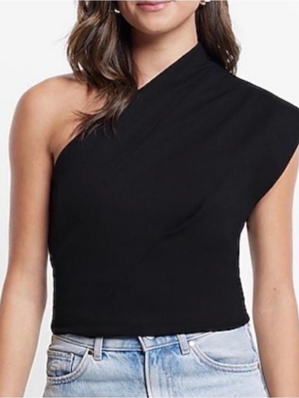 NWT Express Asymmetrical black pleated top size M✨